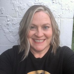 Meet your Posher, Gwen